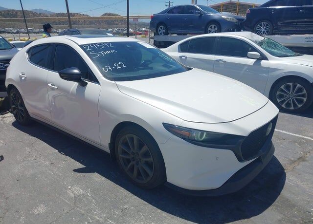 2021 MAZDA Mazda3