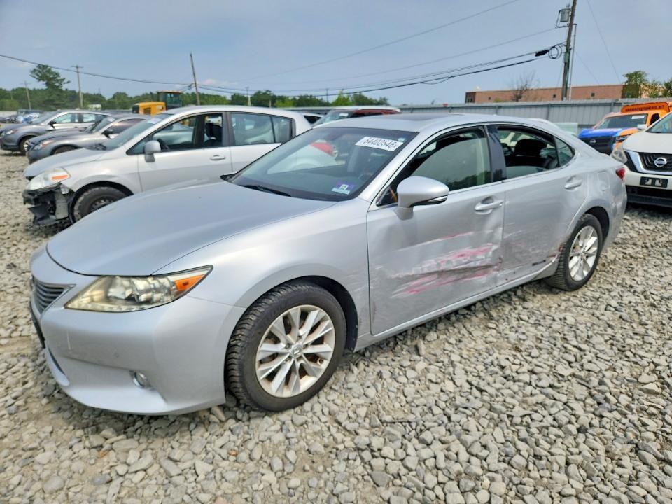 2013 LEXUS ES