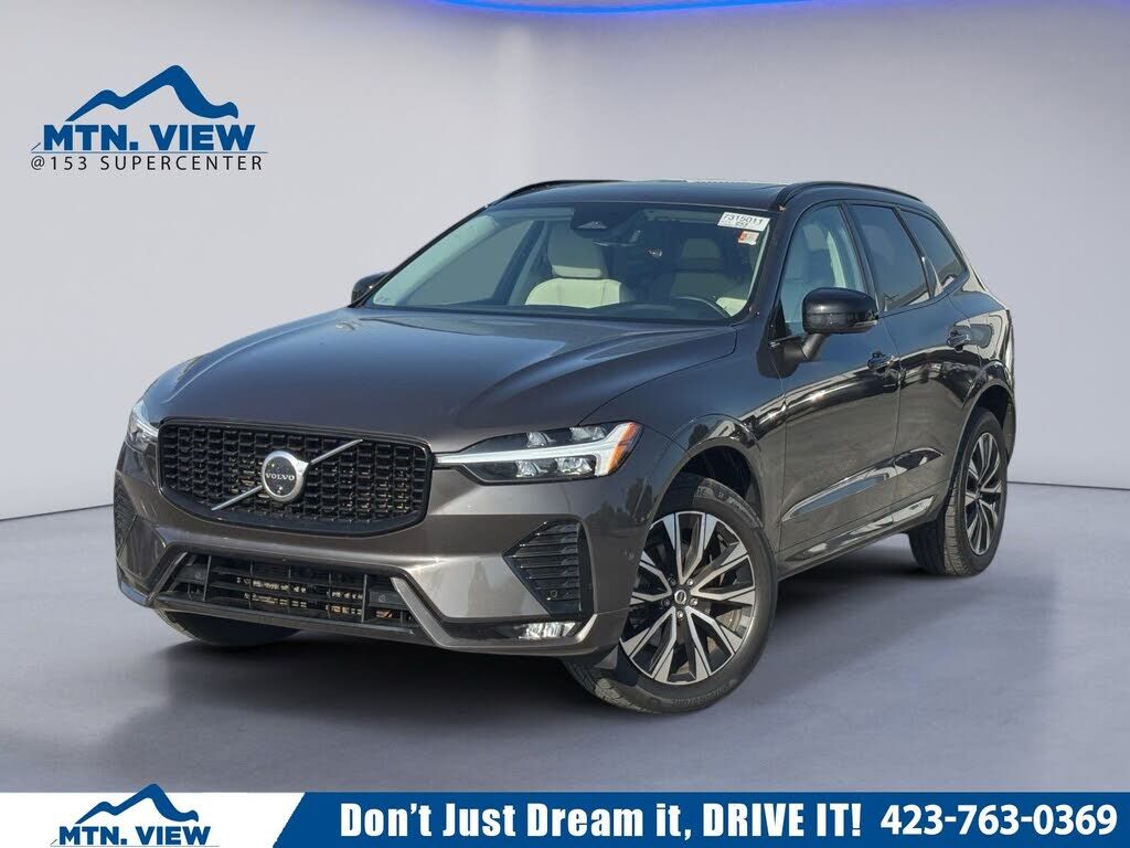 2025 VOLVO XC60