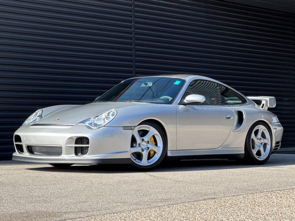 2002 PORSCHE 911