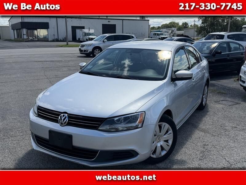 2013 VOLKSWAGEN Jetta