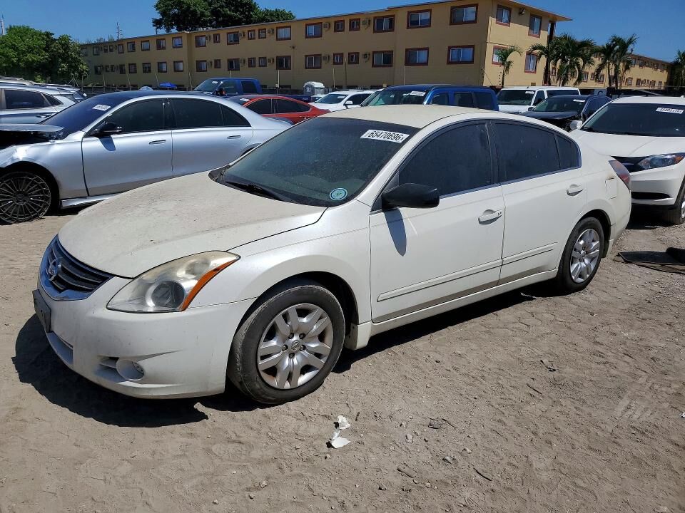 2012 NISSAN Altima