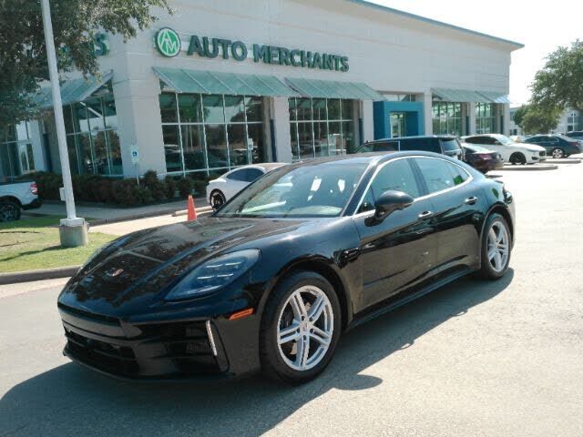 2025 PORSCHE Panamera