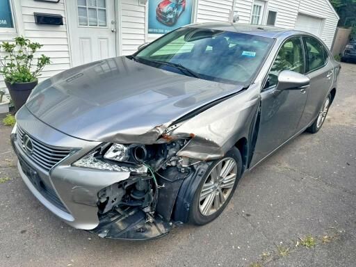 2015 LEXUS ES