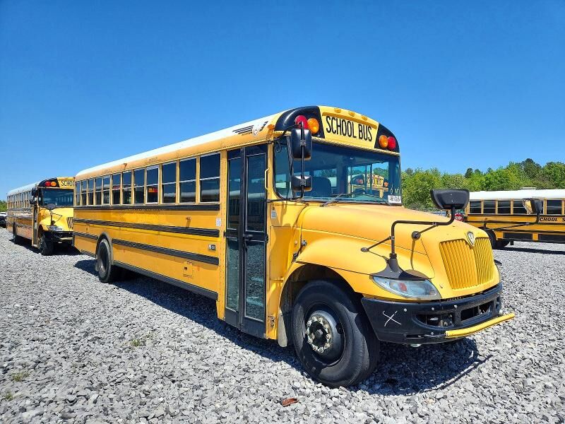 2017 IC BUS PB105