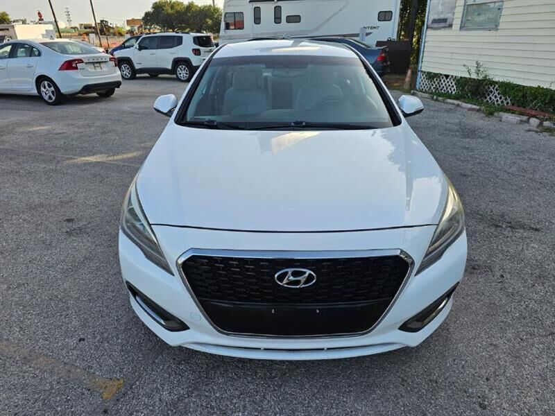 2017 HYUNDAI Sonata
