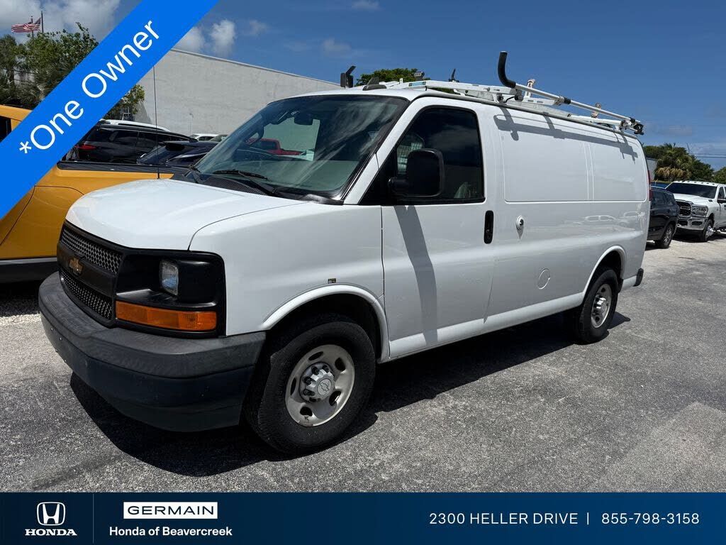 2017 CHEVROLET Express