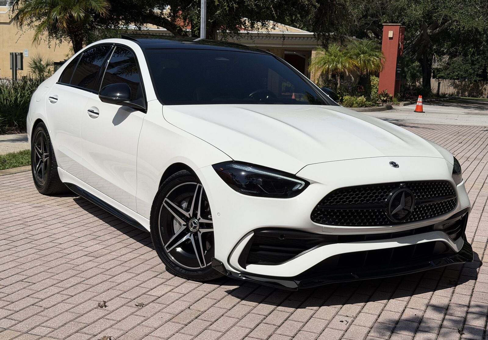 2022 MERCEDES-BENZ C-Class