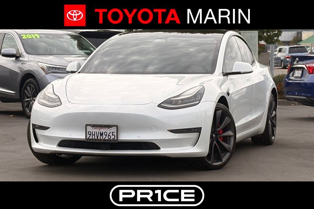 2020 TESLA Model 3