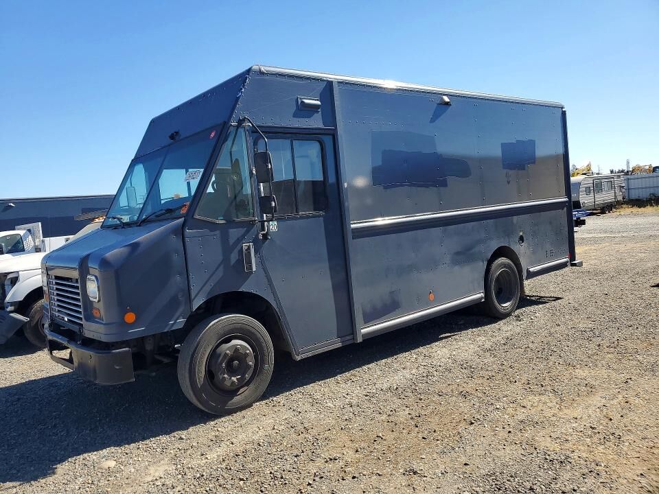 2021 FREIGHTLINER MT 45G Front Gasoline Engine Walk in Van Chassis