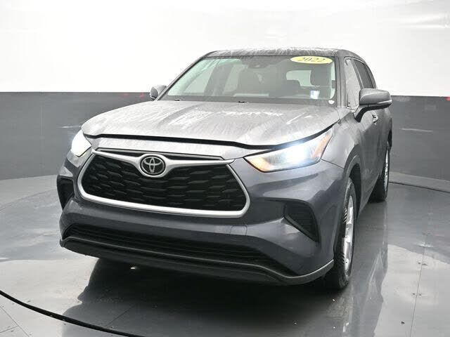 2022 TOYOTA Highlander