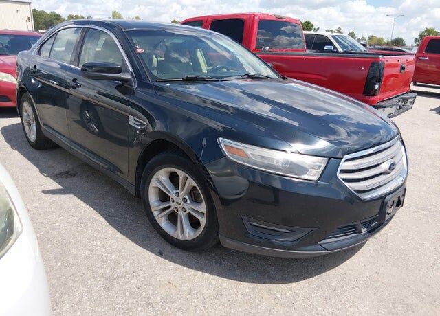 2014 FORD Taurus