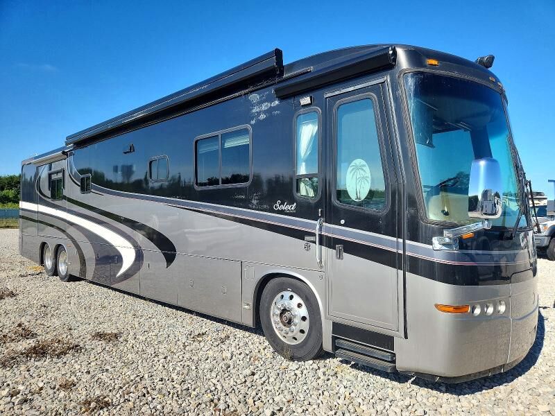 2005 SPARTAN MOTORS CHASSIS K2