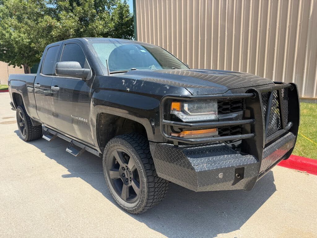 2018 CHEVROLET Silverado