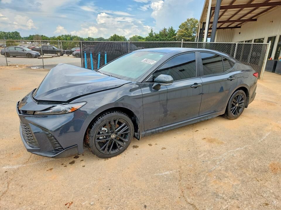 2025 TOYOTA Camry