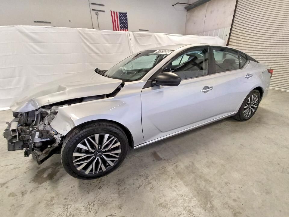 2025 NISSAN Altima