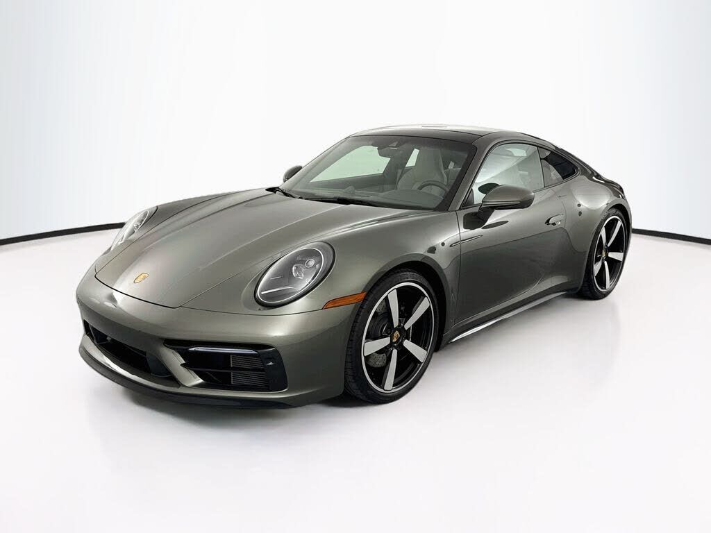 2022 PORSCHE 911