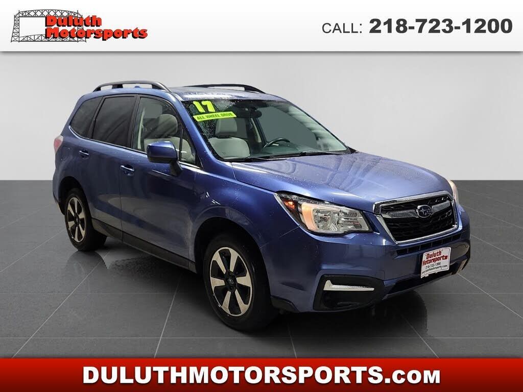 2017 SUBARU Forester