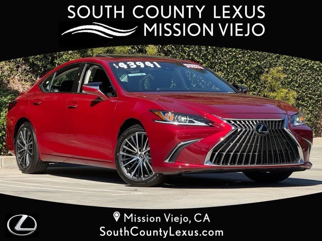 2024 LEXUS ES