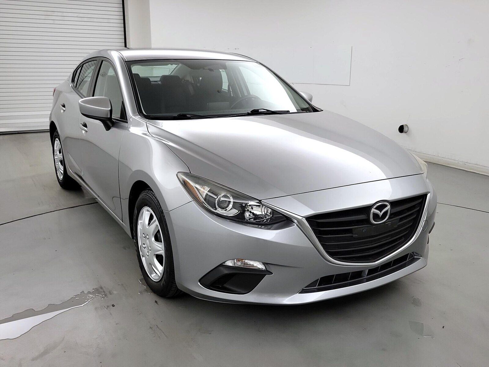 2016 MAZDA Mazda3