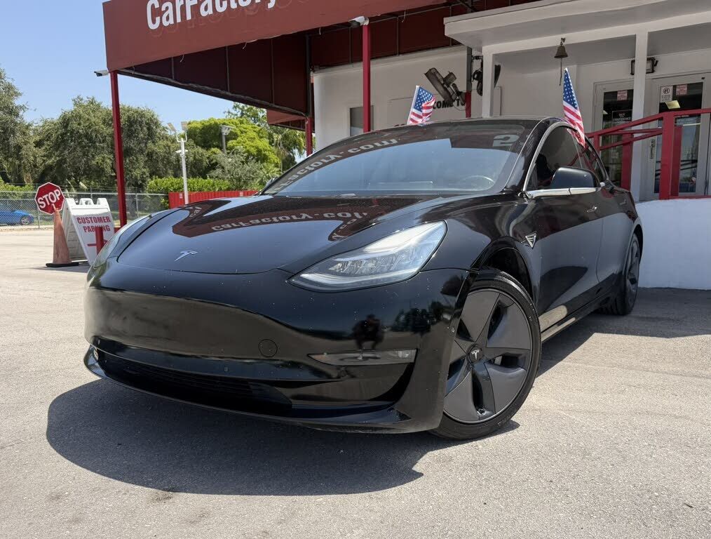 2019 TESLA Model 3