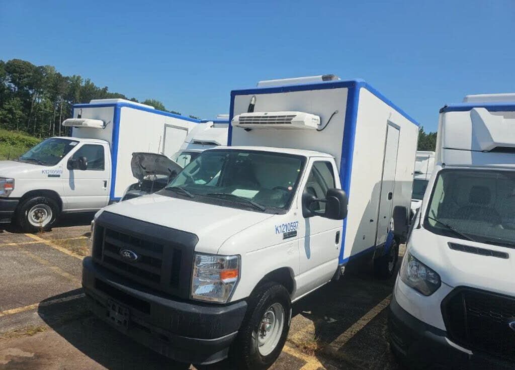 2023 FORD E-350