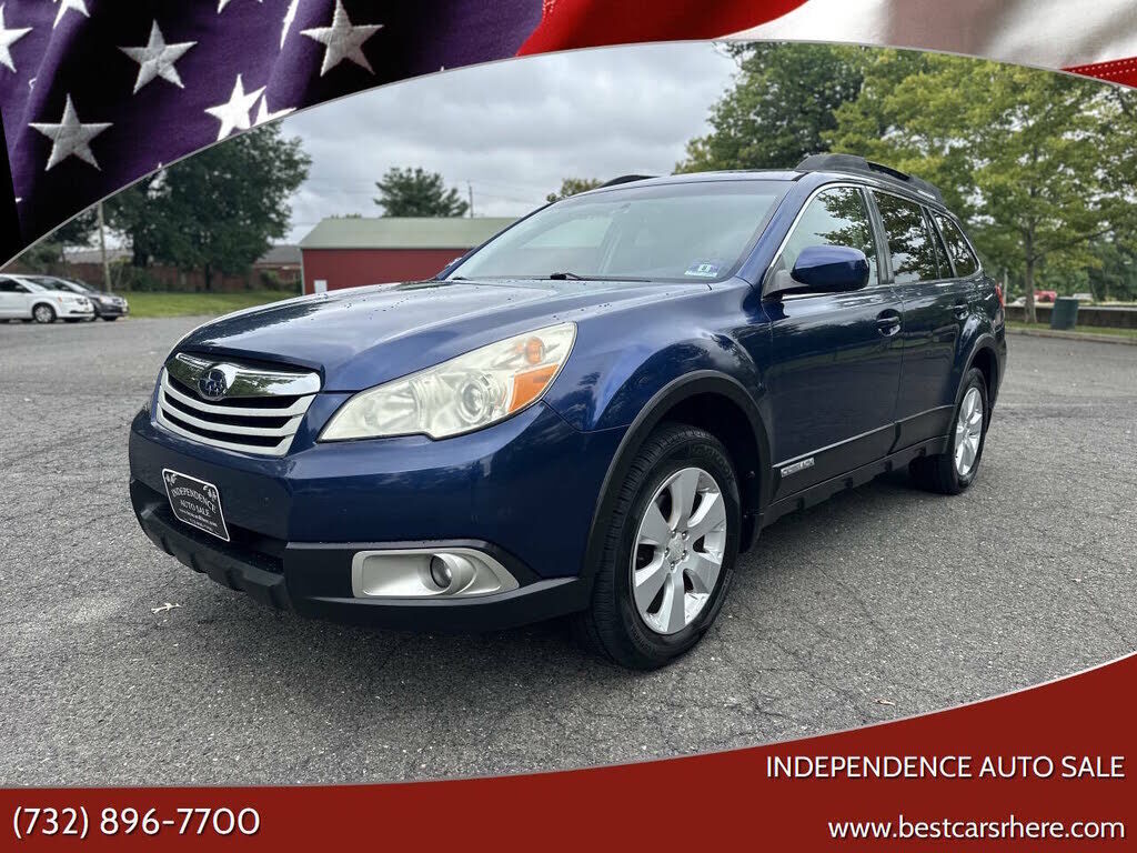 2010 SUBARU Outback