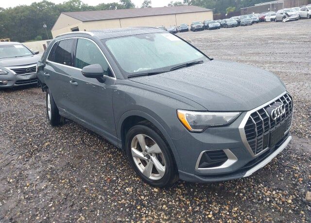2022 AUDI Q3