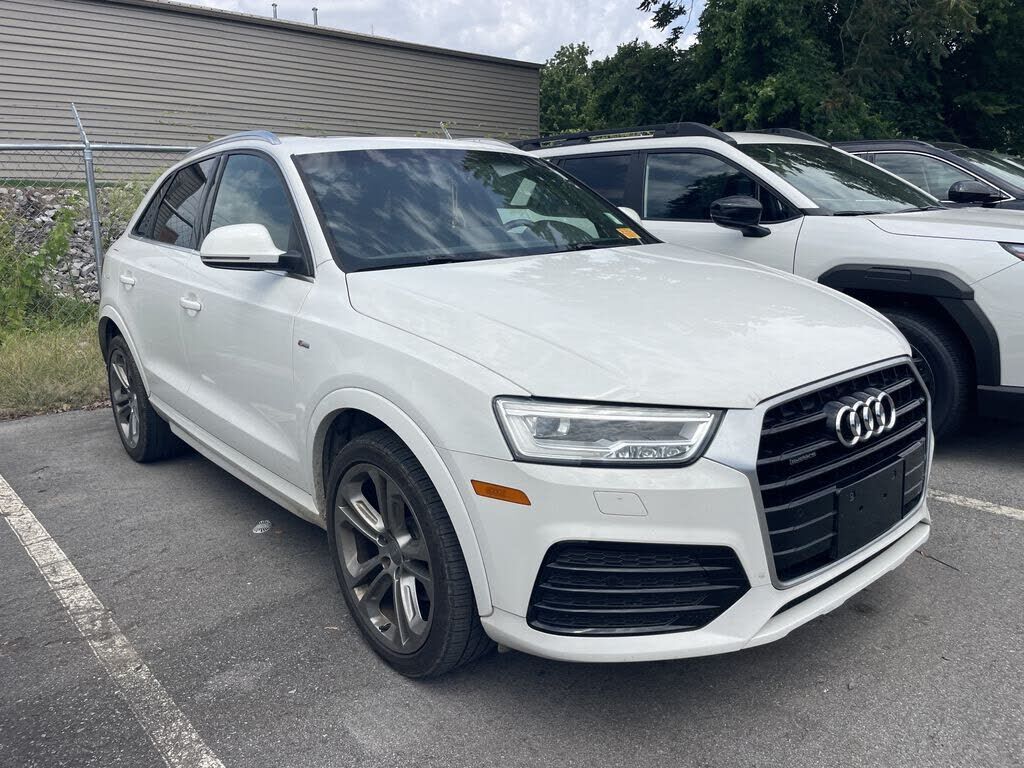 2016 AUDI Q3