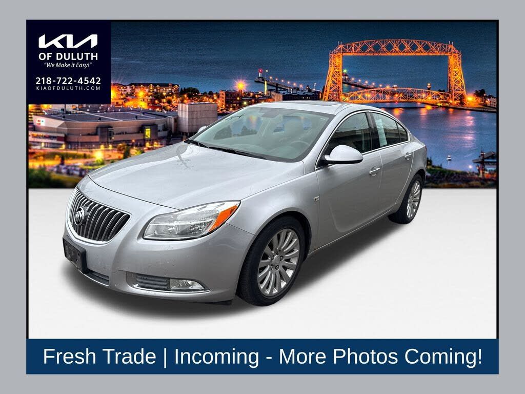 2011 BUICK Regal