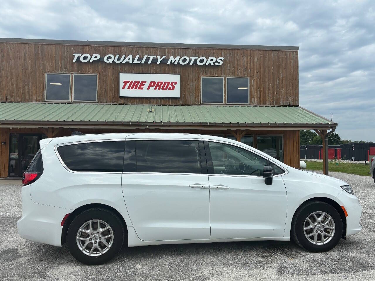 2024 CHRYSLER Pacifica