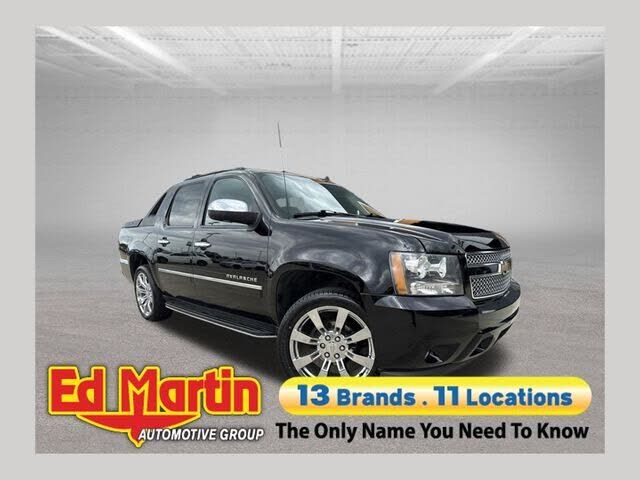 2011 CHEVROLET Avalanche