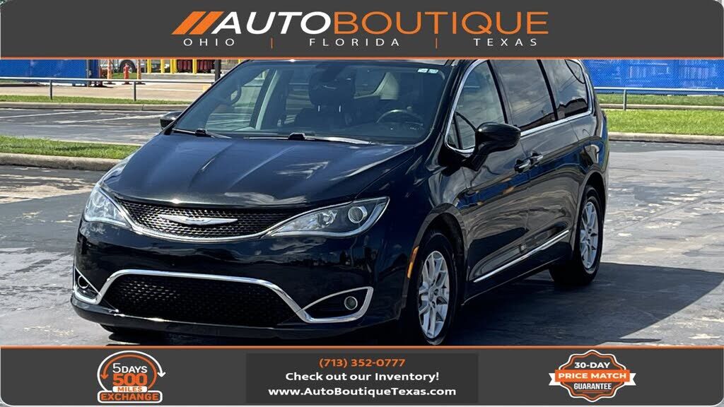 2020 CHRYSLER Pacifica