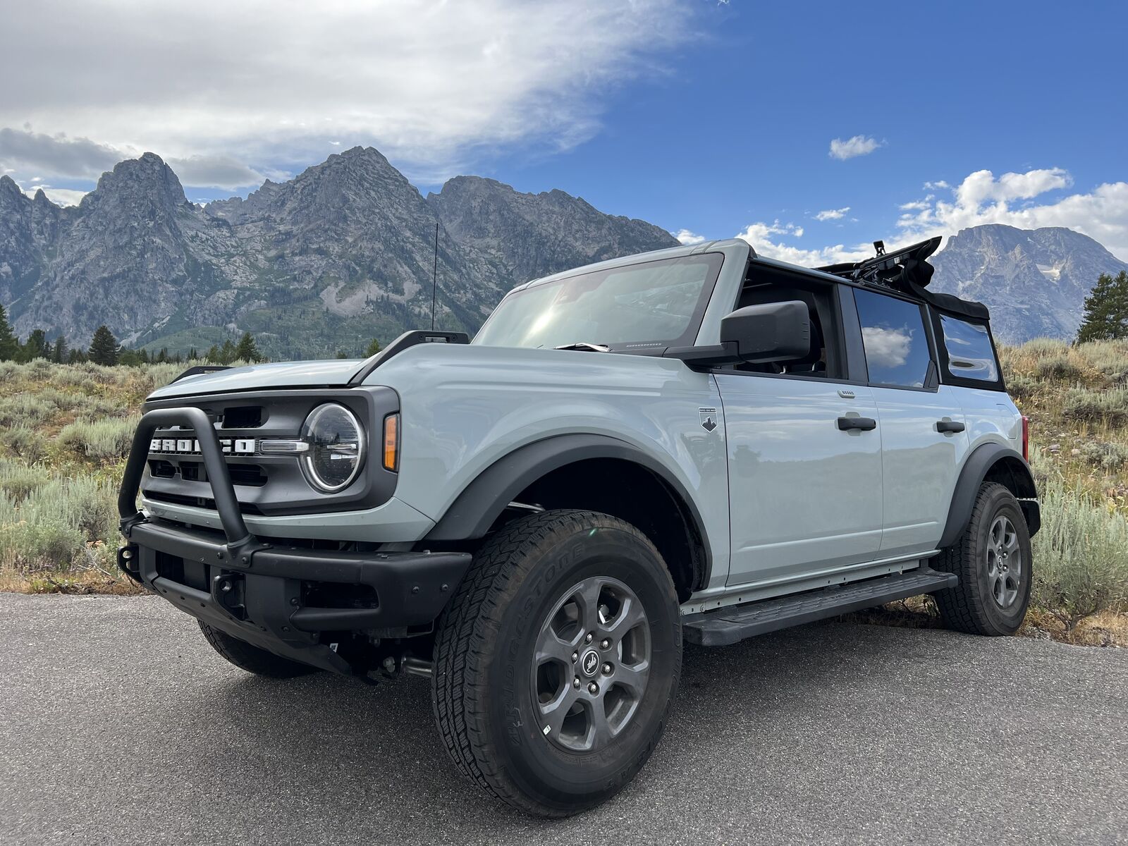 2023 FORD Bronco
