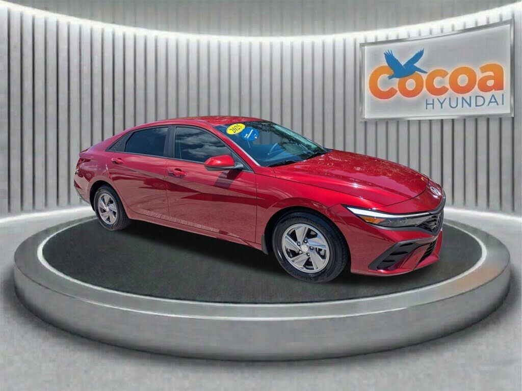 2025 HYUNDAI Elantra