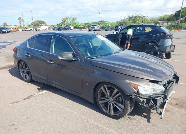 2015 INFINITI Q50