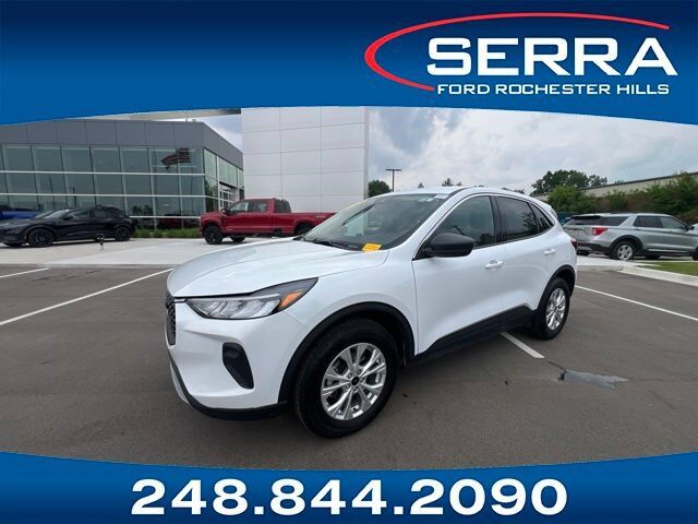 2023 FORD Escape