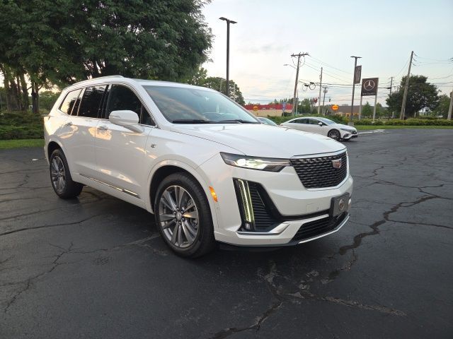 2025 CADILLAC XT6
