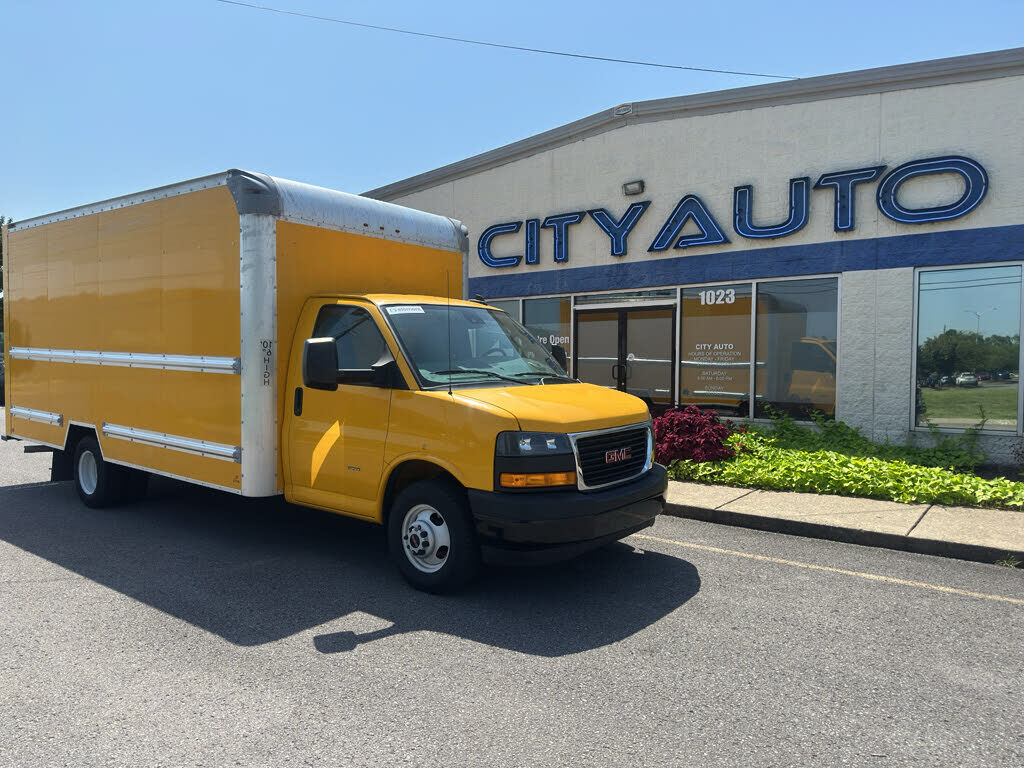 2021 GMC Savana