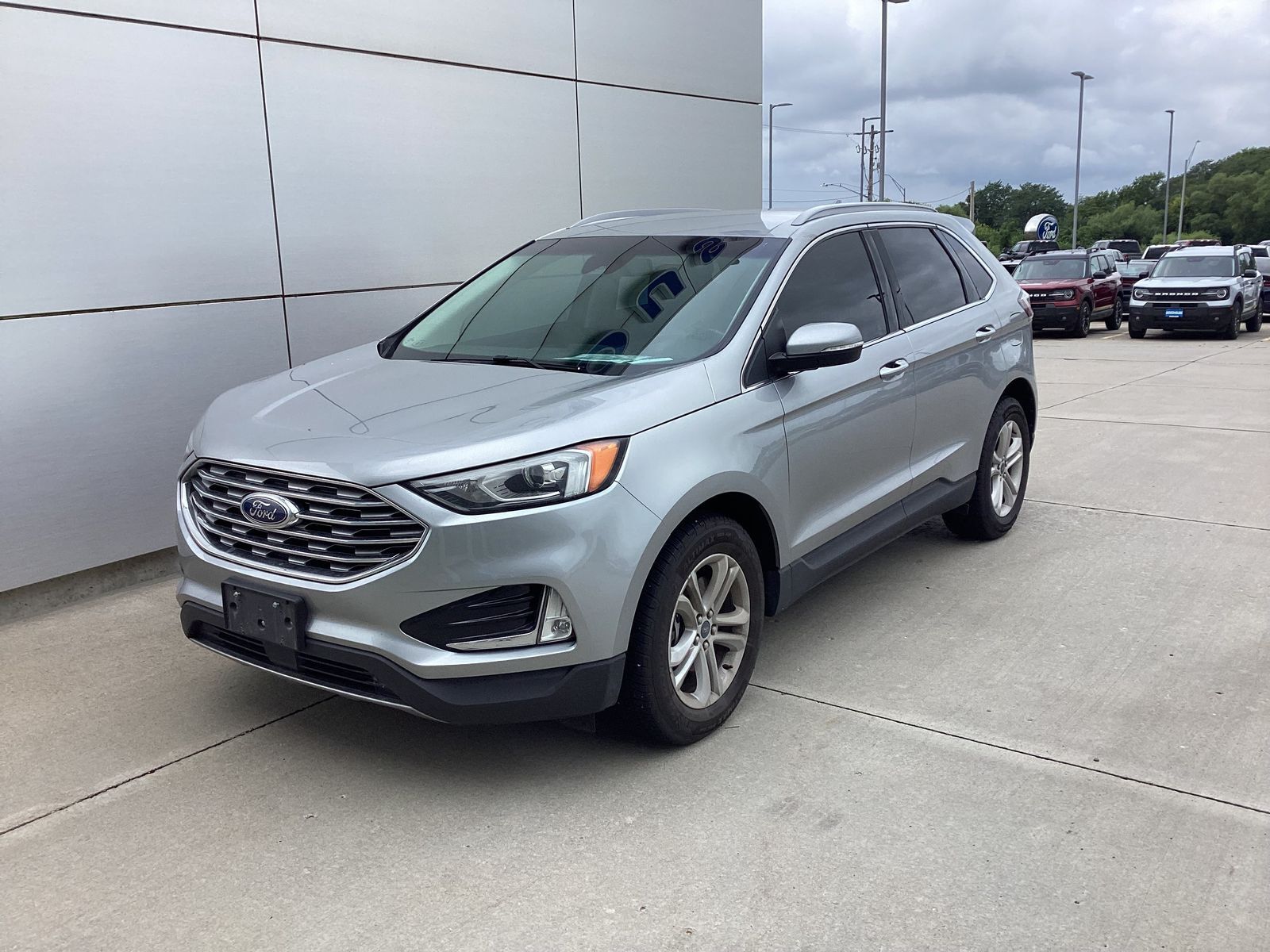2020 FORD Edge