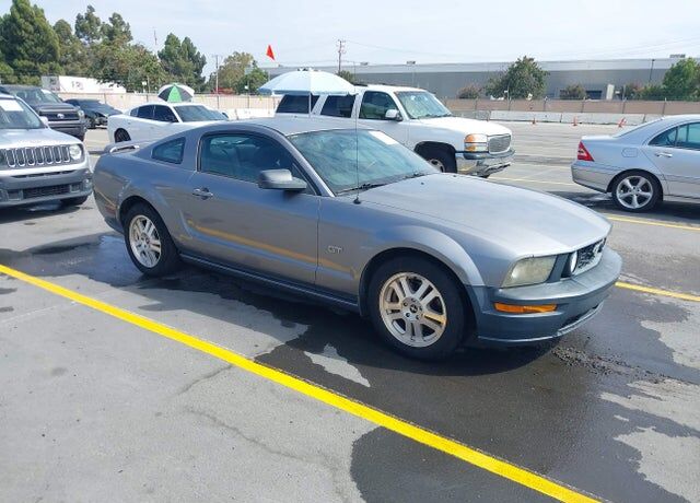 2007 FORD Mustang