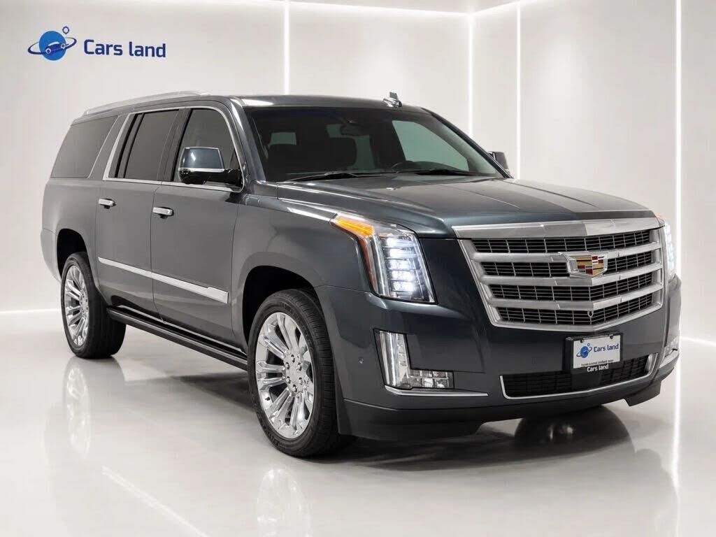 2019 CADILLAC Escalade ESV