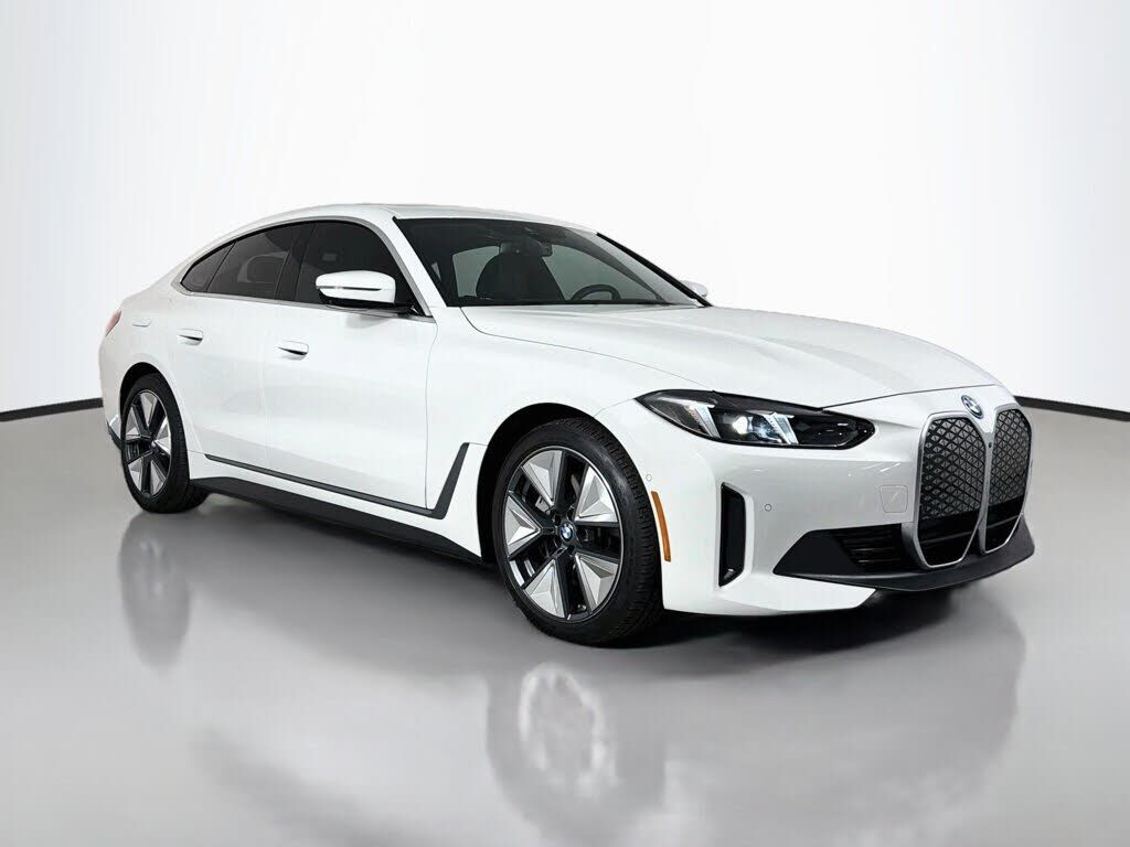 2025 BMW i4