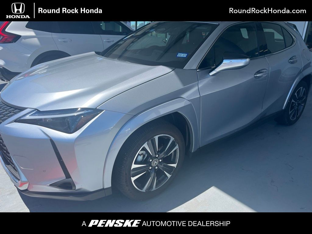 2025 LEXUS UX