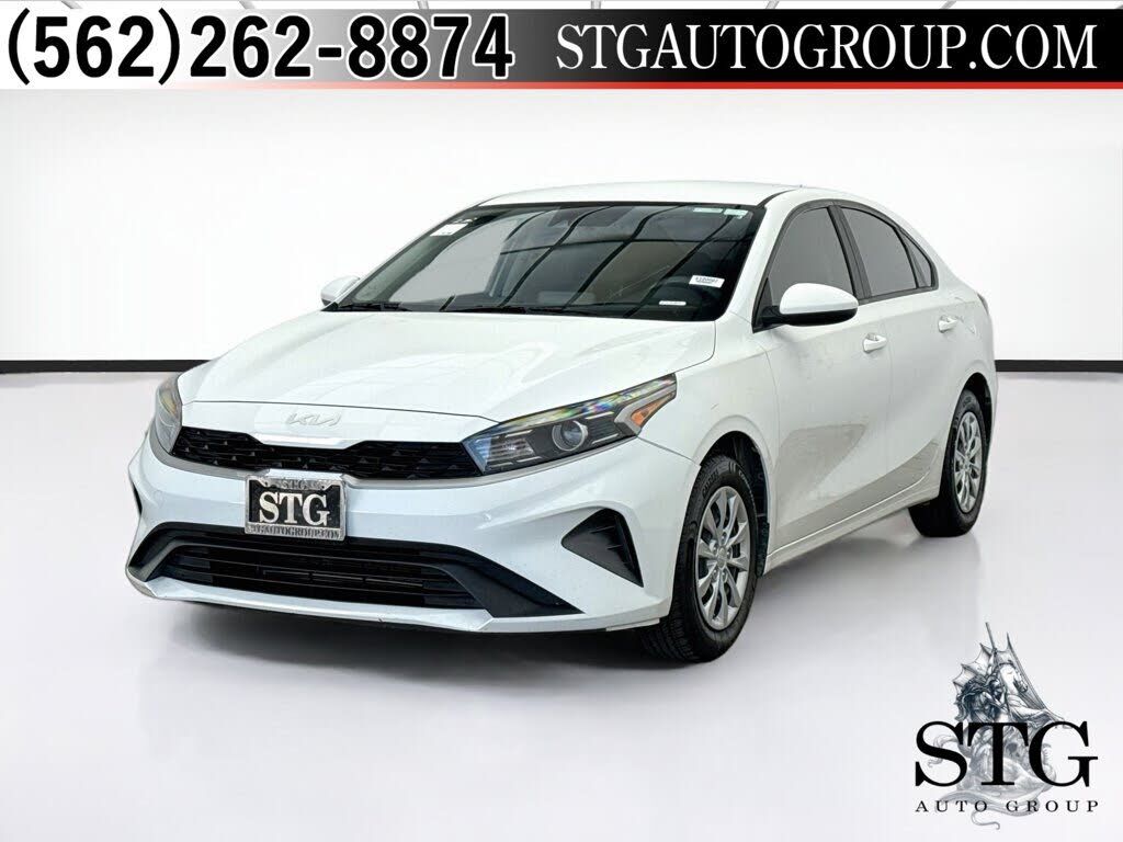 2023 KIA Forte