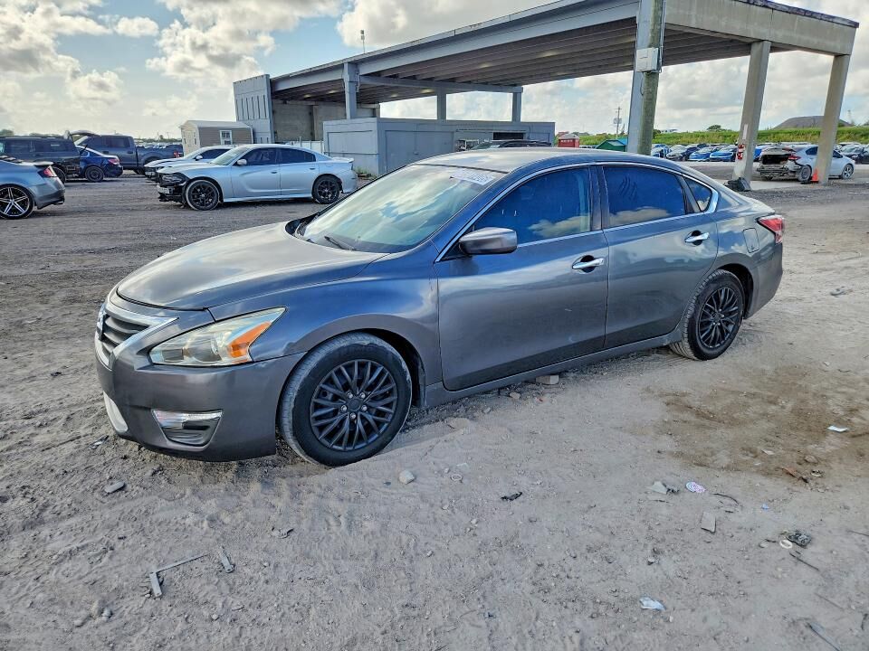 2015 NISSAN Altima