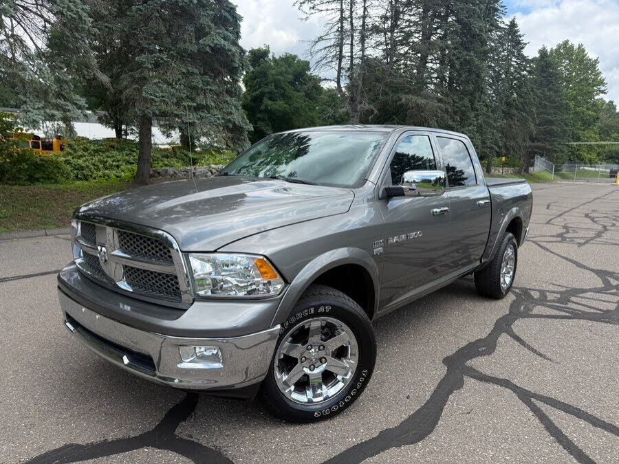2012 DODGE Ram