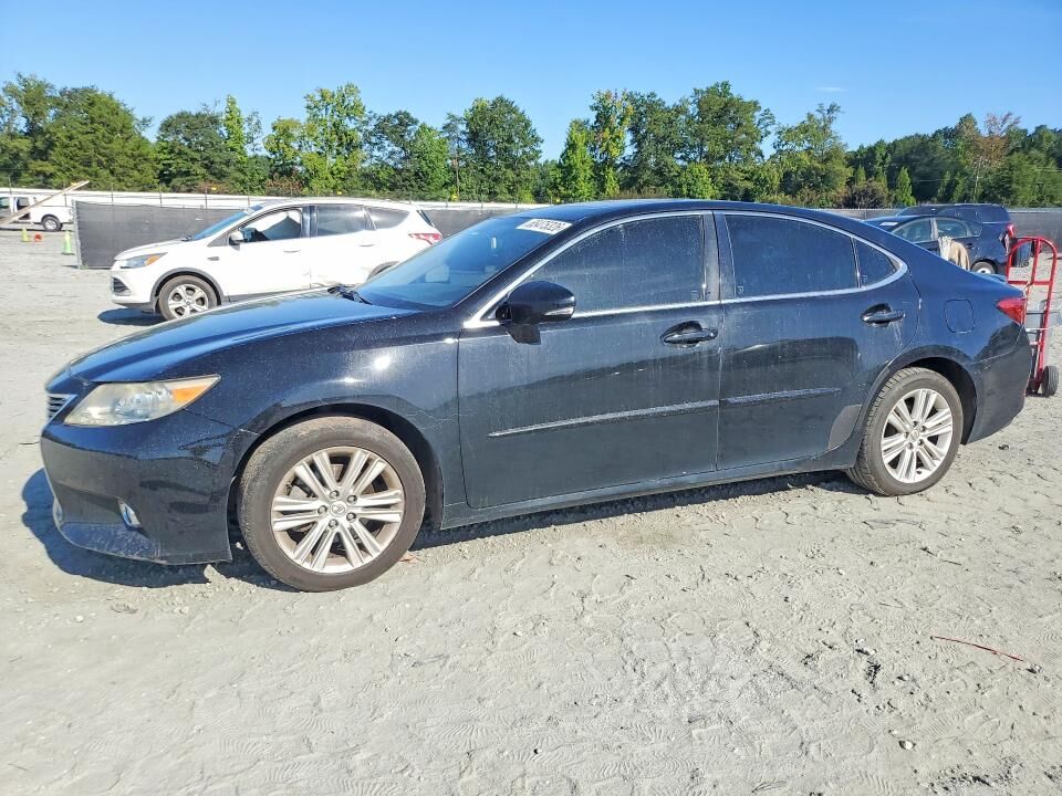 2015 LEXUS ES