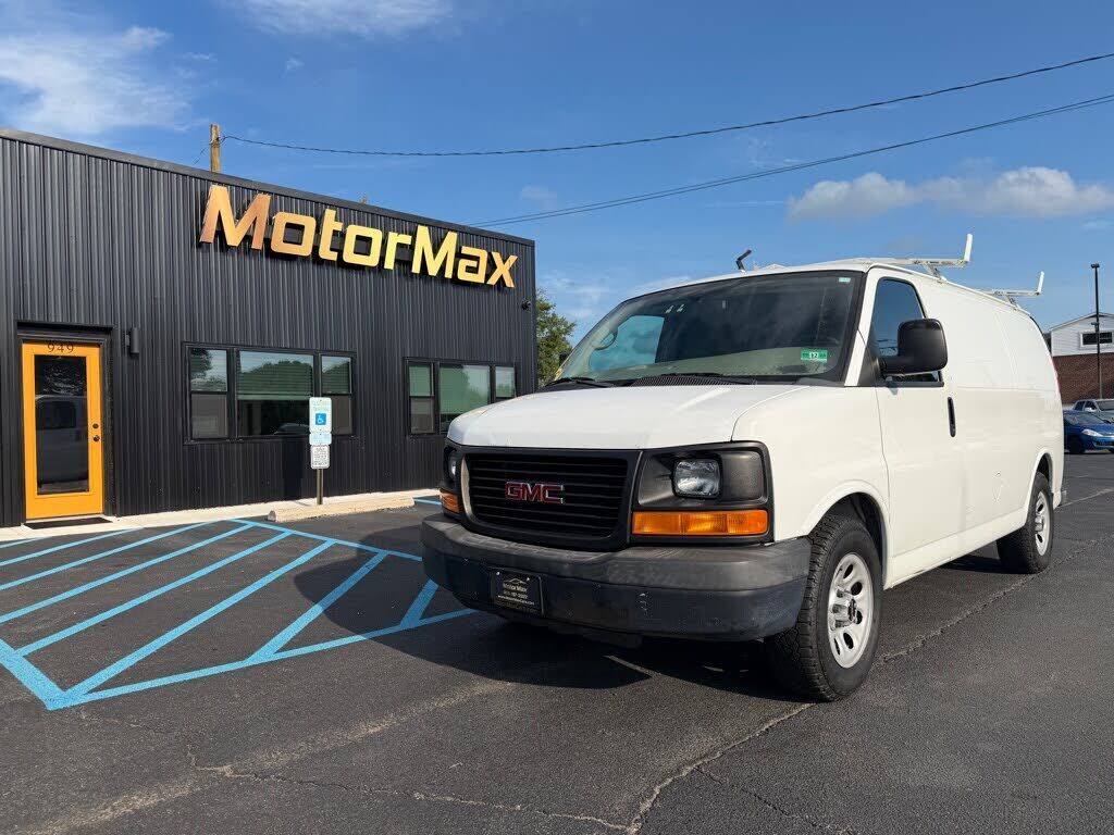 2013 GMC Savana