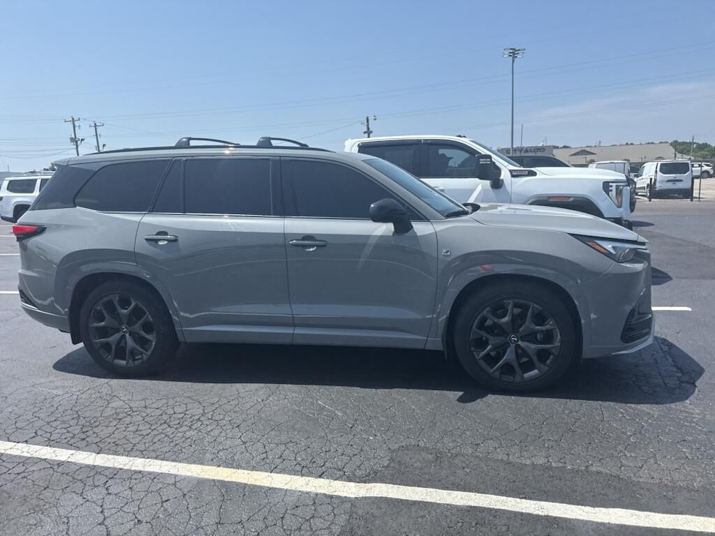 2024 LEXUS TX